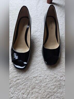 Black Patent Wedge Pump